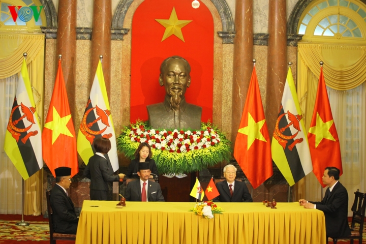 tong bi thu, chu tich nuoc chu tri le don quoc vuong brunei hinh 8