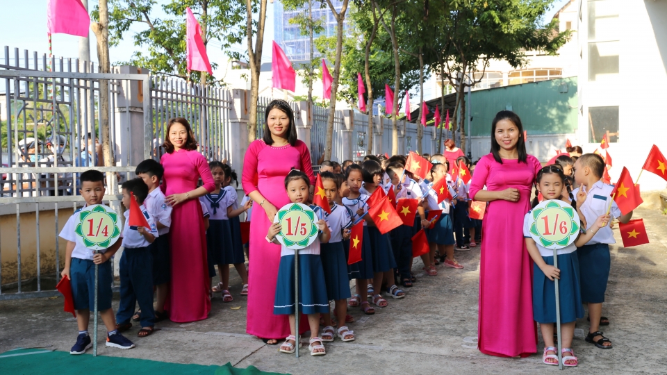 Mỗi năm, tỉnh Quảng Nam mỗi năm thu hơn 67 tỷ đồng tiền học phí..JPG