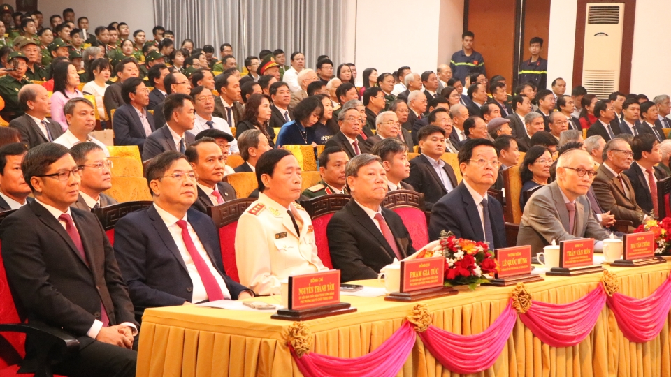 Lãnh đạo Đảng, Nhà nước, tham dự lễ kỷ niệm.JPG