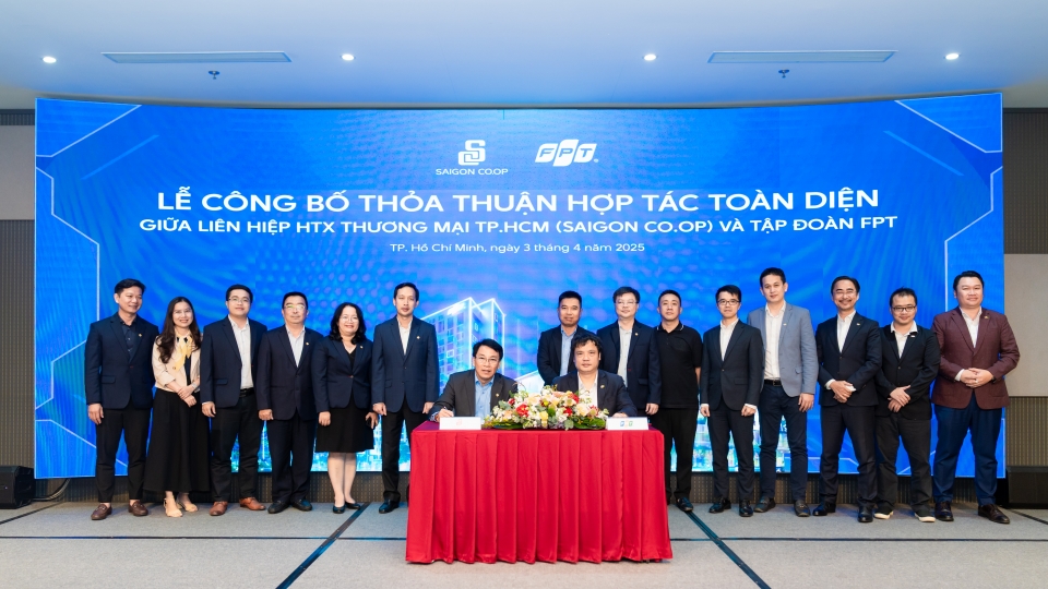Saigon Co.op và Tập đoàn FPT ký kết Biên bản ghi nhớ thoả thuân hợp tác toàn diện_0.JPG