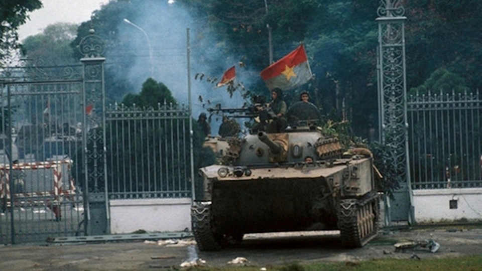 ban tin chien thang.jpeg