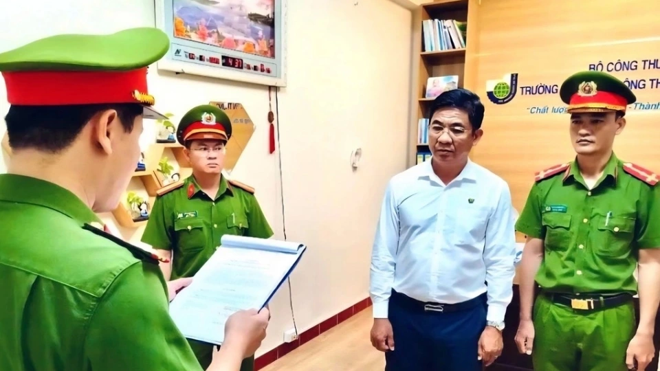 BAT HIEU TRUONG.jpeg
