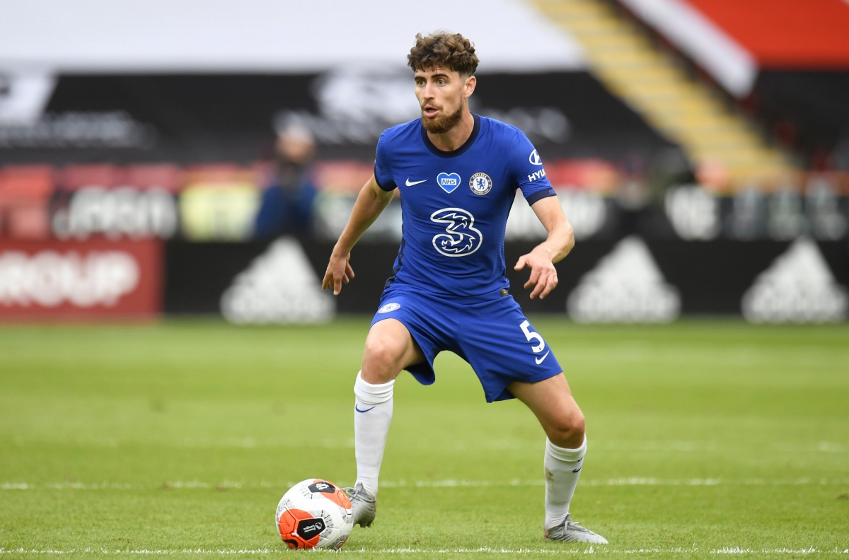 Tiền vệ: Jorginho