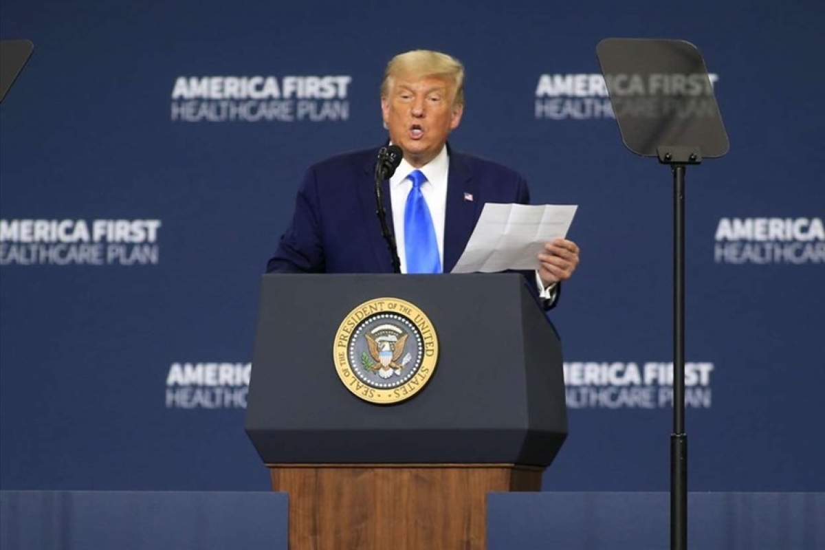 Tổng thống Donald Trump thông báo về chính sách chăm sóc sức khoẻ ở Bắc Carolina hôm 24/9. Ảnh: Getty