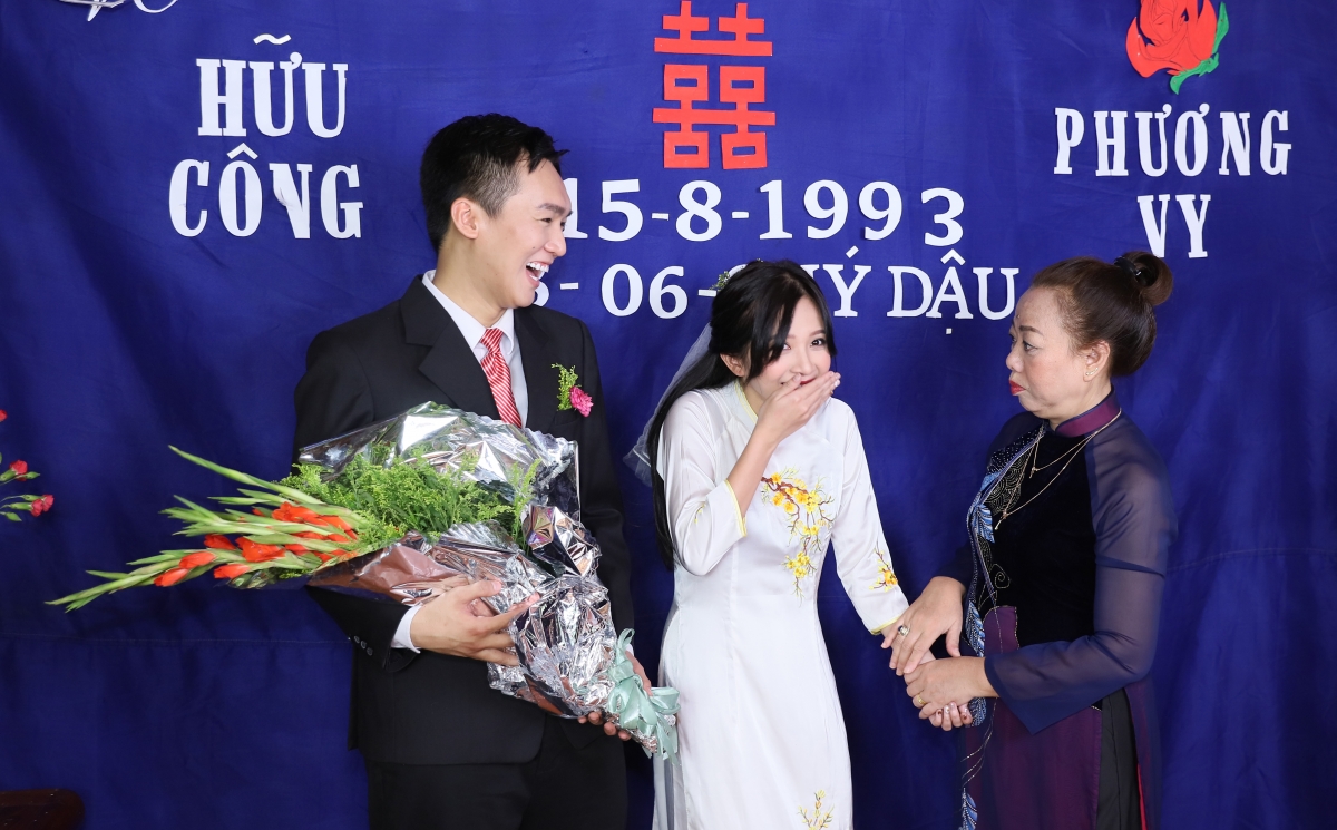 Hình ảnh "đám cưới xưa" trong MV "Ngày mình chung đôi".
