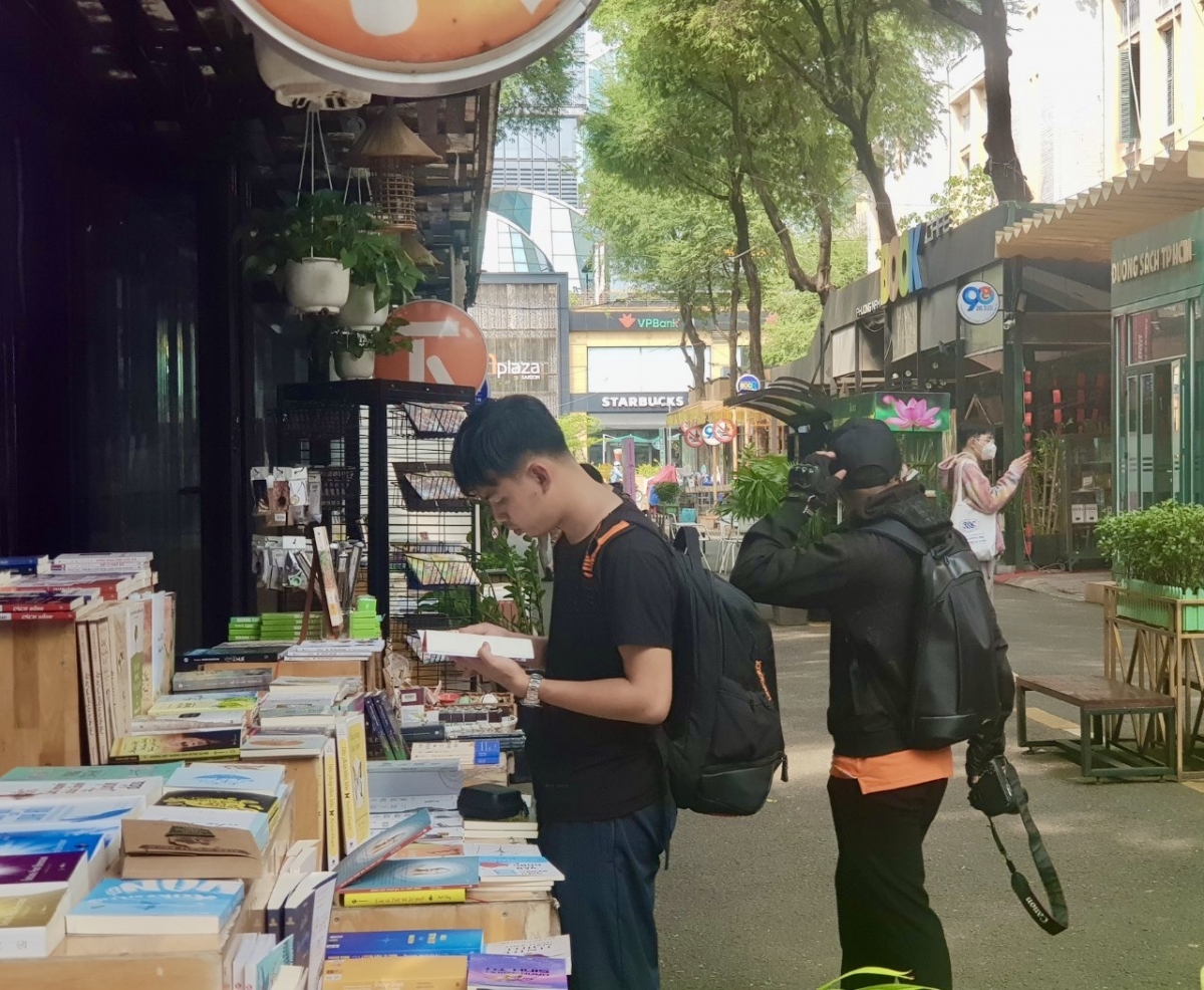 Công tác xuất bản và phát hành xuất bản phẩm vẫn cần tập trung vào chất lượng sách.