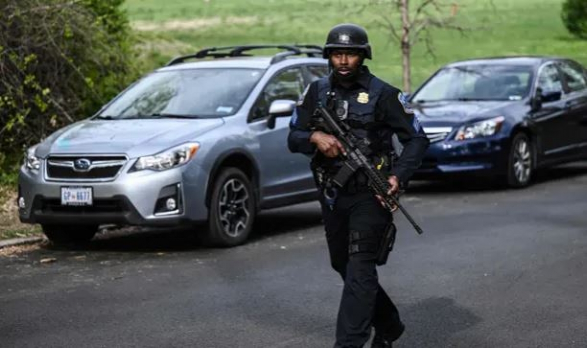Cảnh sát Washington truy tìm nghi phạm vụ xả súng khiến 3 người bị thương. Ảnh: AFP