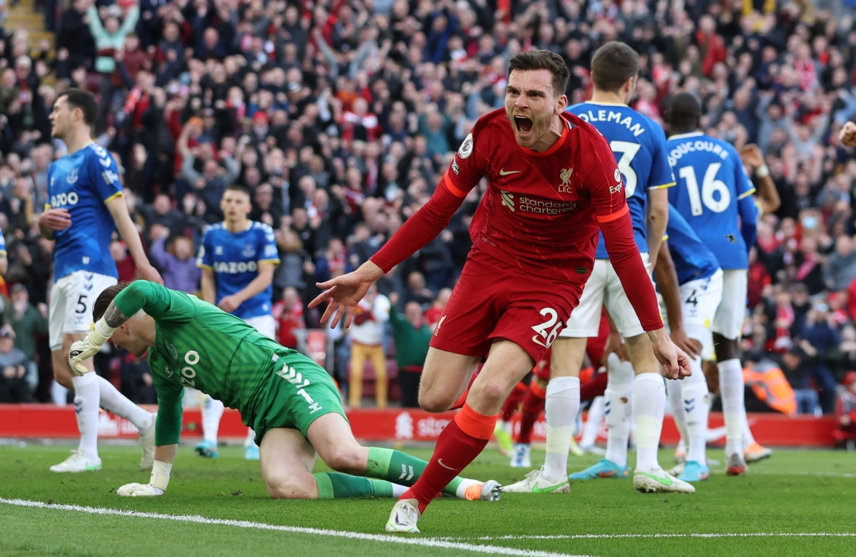 Bước ngoặt đã đến trong trận derby Merseyside. (Ảnh: Reuters)
