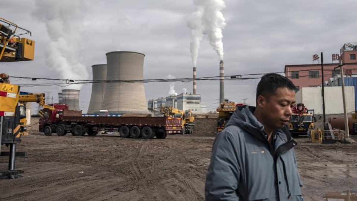 Một nhà máy nhiệt điện ở thành phố Gia Dụ Quan, tỉnh Cam Túc, Trung Quốc, tháng 4/2021.
(Ảnh: Bloomberg/CNBC)