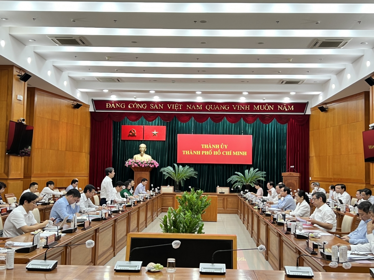 Buổi làm việc của Bộ Giáo dục và Đào tạo với Thành uỷ TP.HCM (Ảnh: H.N)