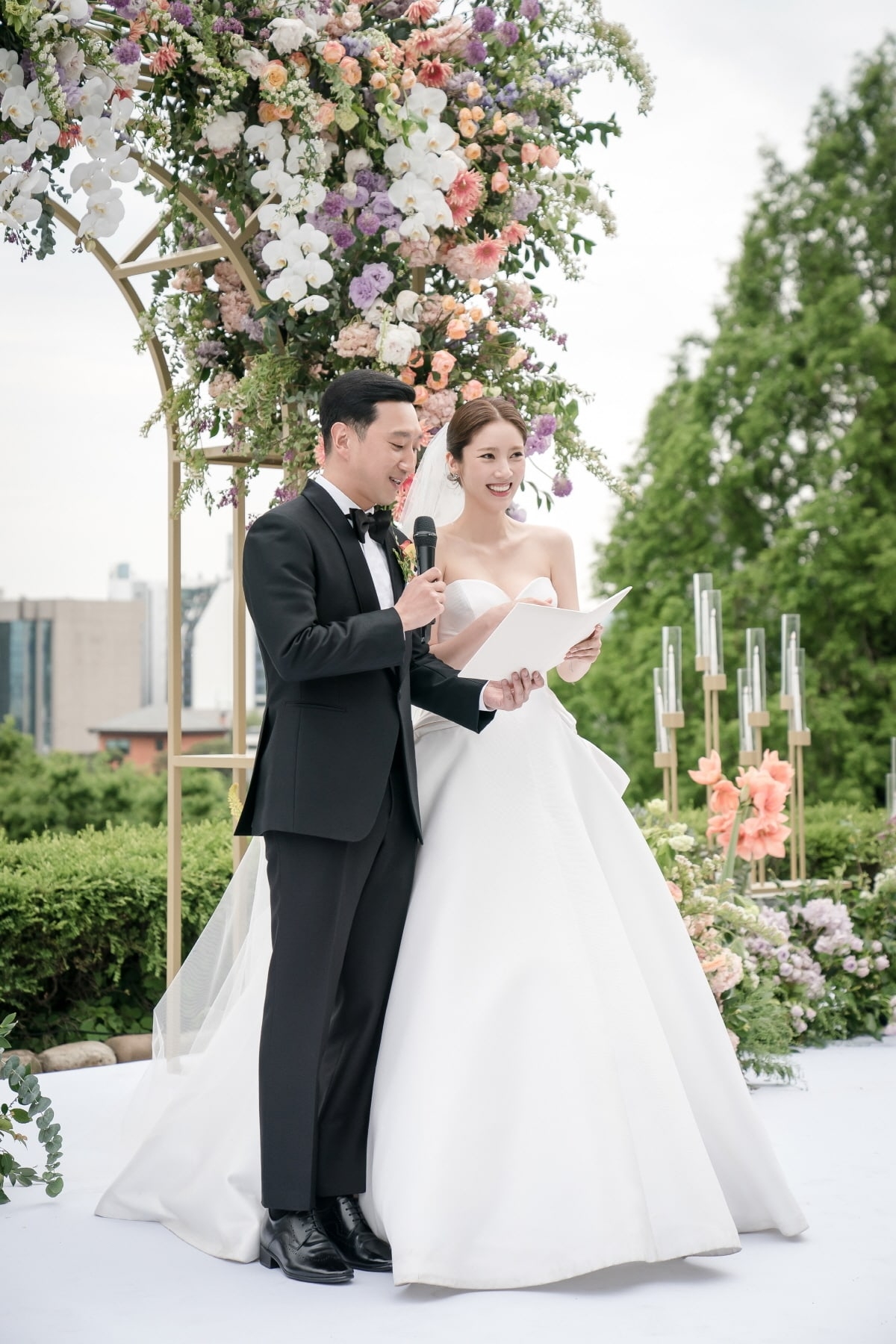 Đám cưới Son Dam Bi và Lee Kyou Hyuk.