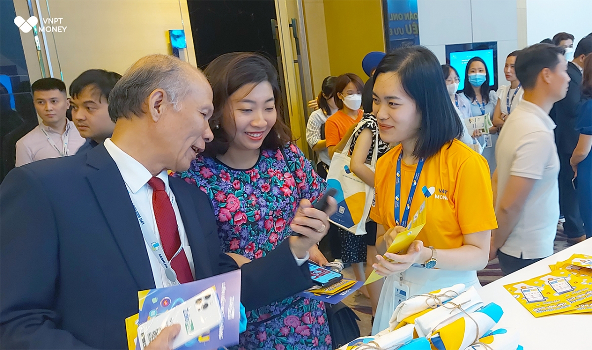 vnpt money dong hanh cung chien luoc thanh toan khong dung tien mat quoc gia hinh anh 3
