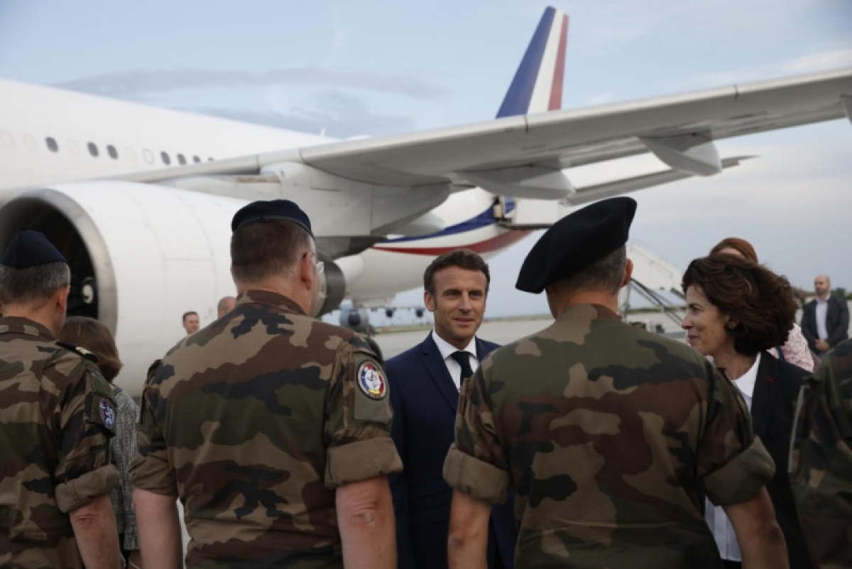 tong thong phap macron tham Dong Au nham tran an dong minh hinh anh 1