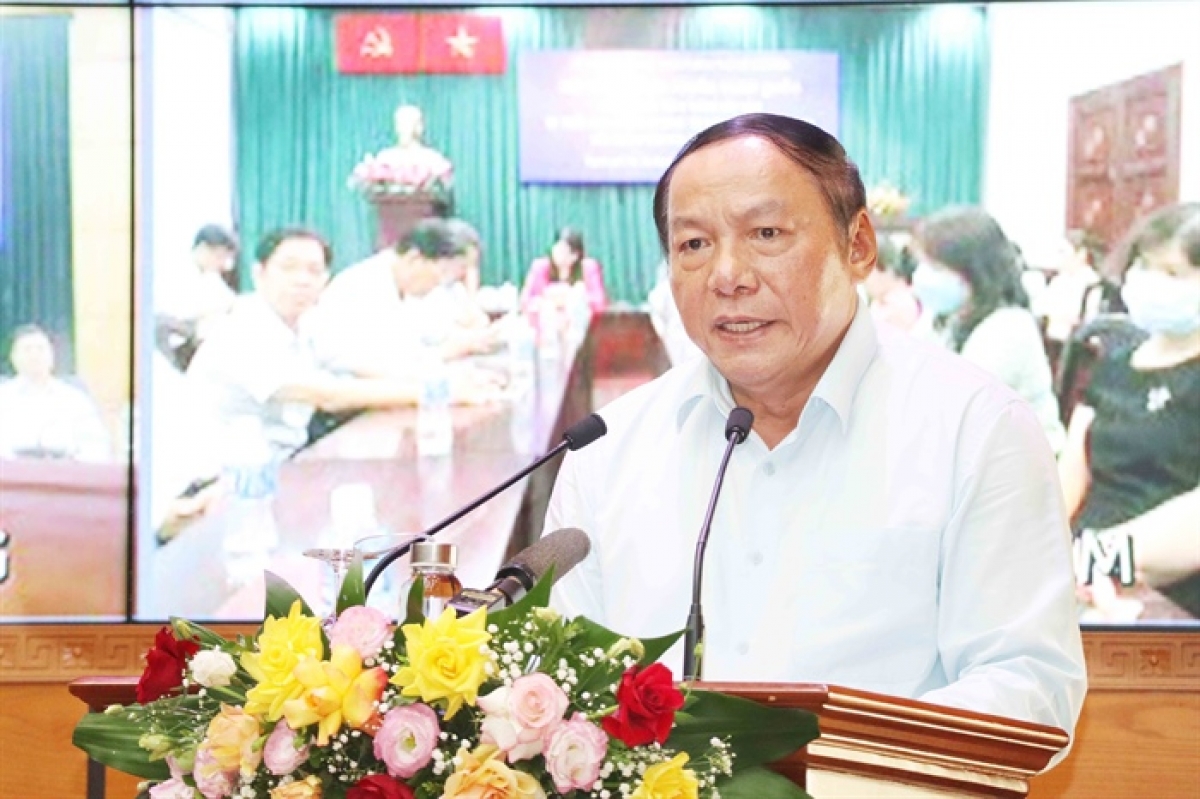 bo truong nguyen van hung moi truong van hoa co so la dong luc cua phat trien hinh anh 3