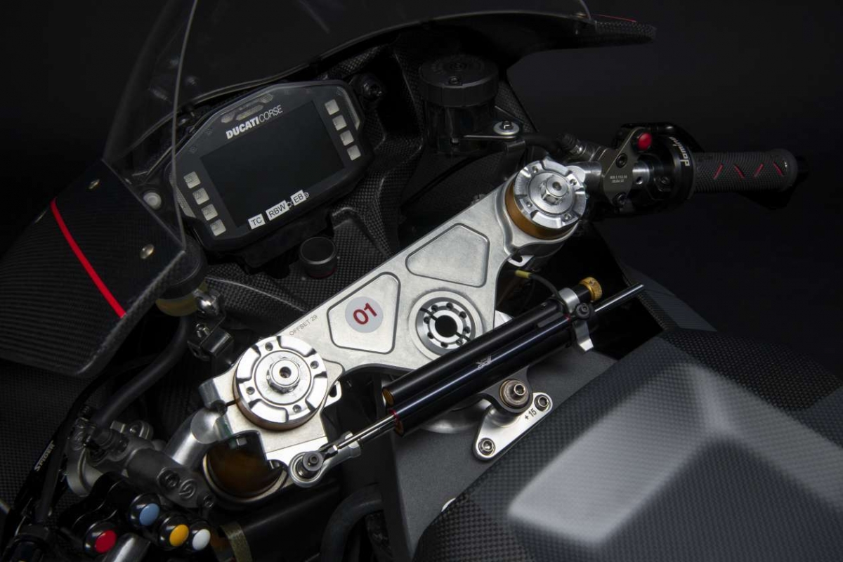 ducati trinh lang mo to dien v21l 2022 hinh anh 3