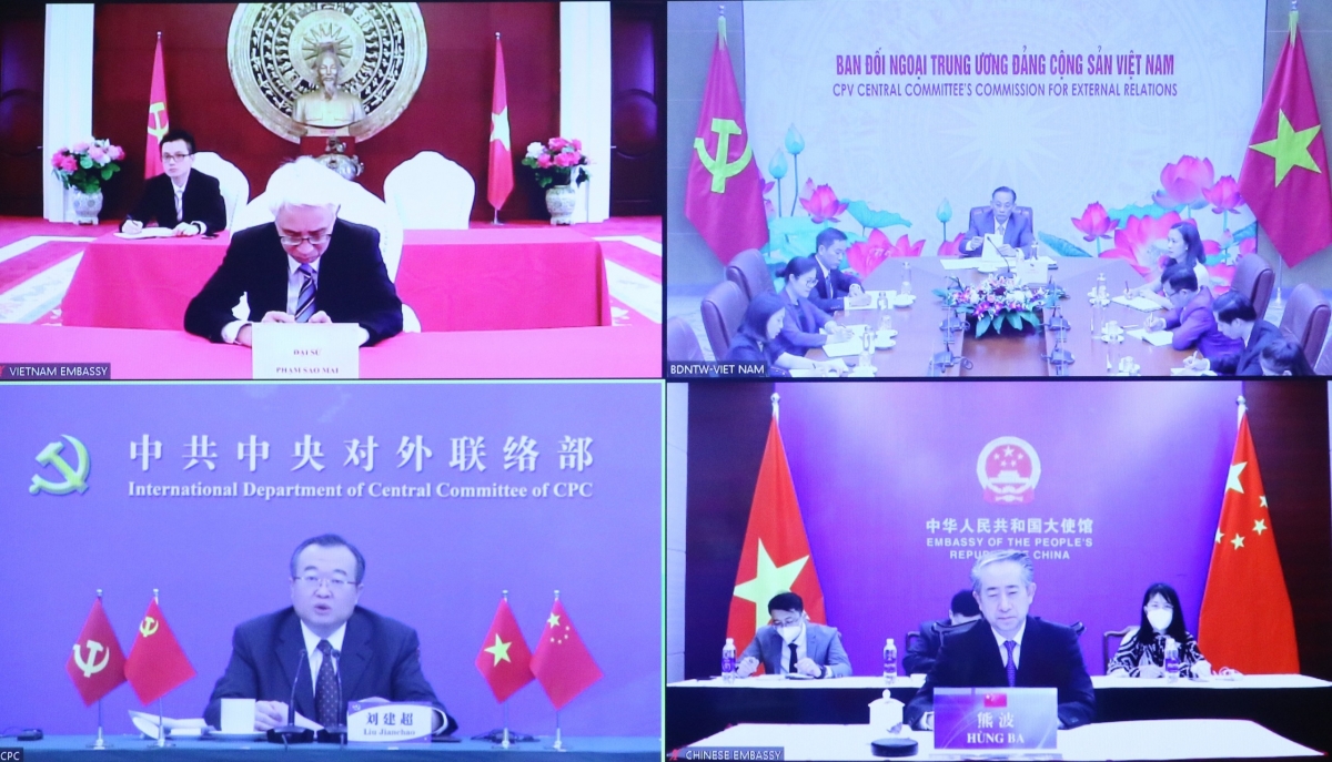 Ong le hoai trung hoi dam voi truong ban lien lac Doi ngoai trung quoc hinh anh 3