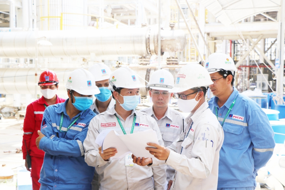 petrovietnam duy tri san luong khai thac, nop ngan sach hon 66.000 ty dong hinh anh 9