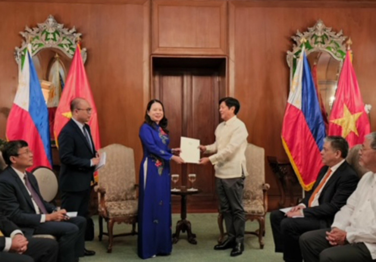 phó chủ tịch nước võ thị Ánh xuân hội kiến tổng thống philippines hình ảnh 1 pho chu tich nuoc vo thi Anh xuan hoi kien tong thong philippines hinh anh 1