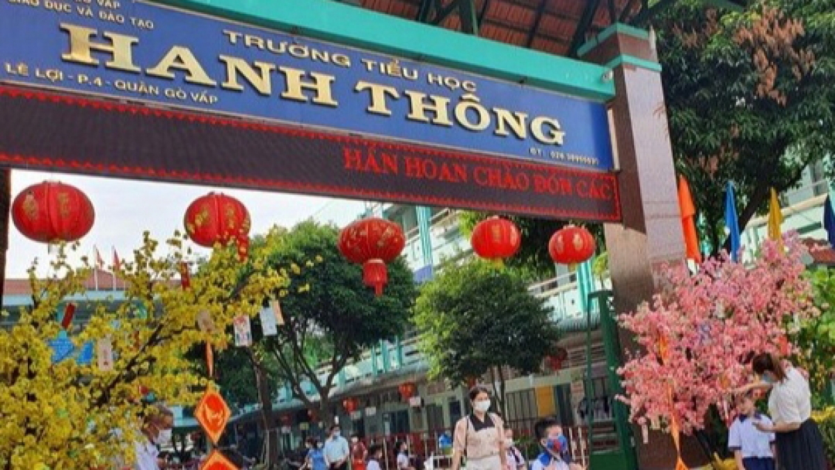mot truong tieu hoc tai tp.hcm chi sai quy dinh hon 990 trieu dong hinh anh 1