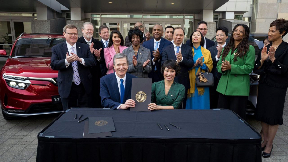 vinfast nhan uu dai 1,2 ty usd cho du an nha may tai bac carolina hinh anh 1