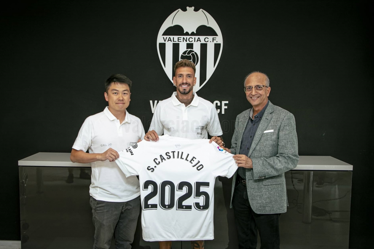 Doi hinh tan binh hua hen tung hoanh la liga 2022 2023 hinh anh 9