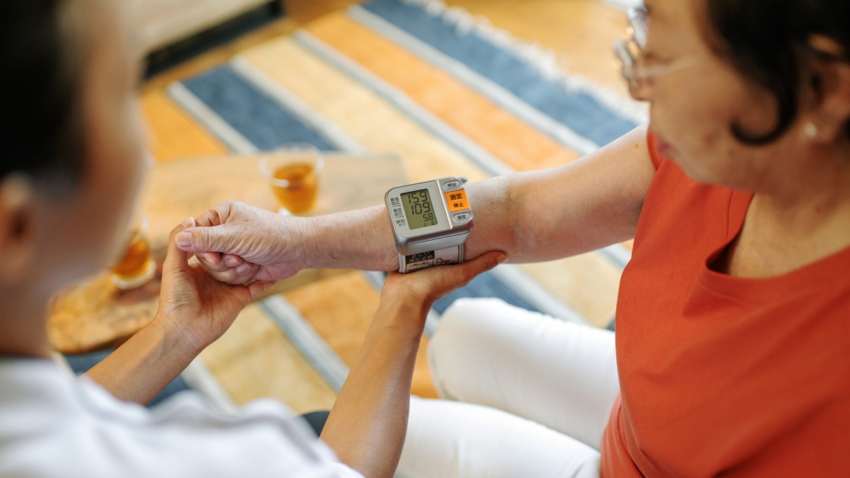 fwd giới thiệu chương trình nhân văn fwd care - chăm sóc phục hồi hình ảnh 1 fwd gioi thieu chuong trinh nhan van fwd care - cham soc phuc hoi hinh anh 1