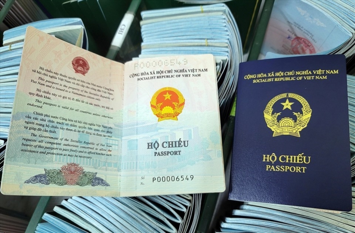 Đức sẽ cấp lại thị thực cho hộ chiếu mới của việt nam sau khi bổ sung thông tin hình ảnh 1 Duc se cap lai thi thuc cho ho chieu moi cua viet nam sau khi bo sung thong tin hinh anh 1