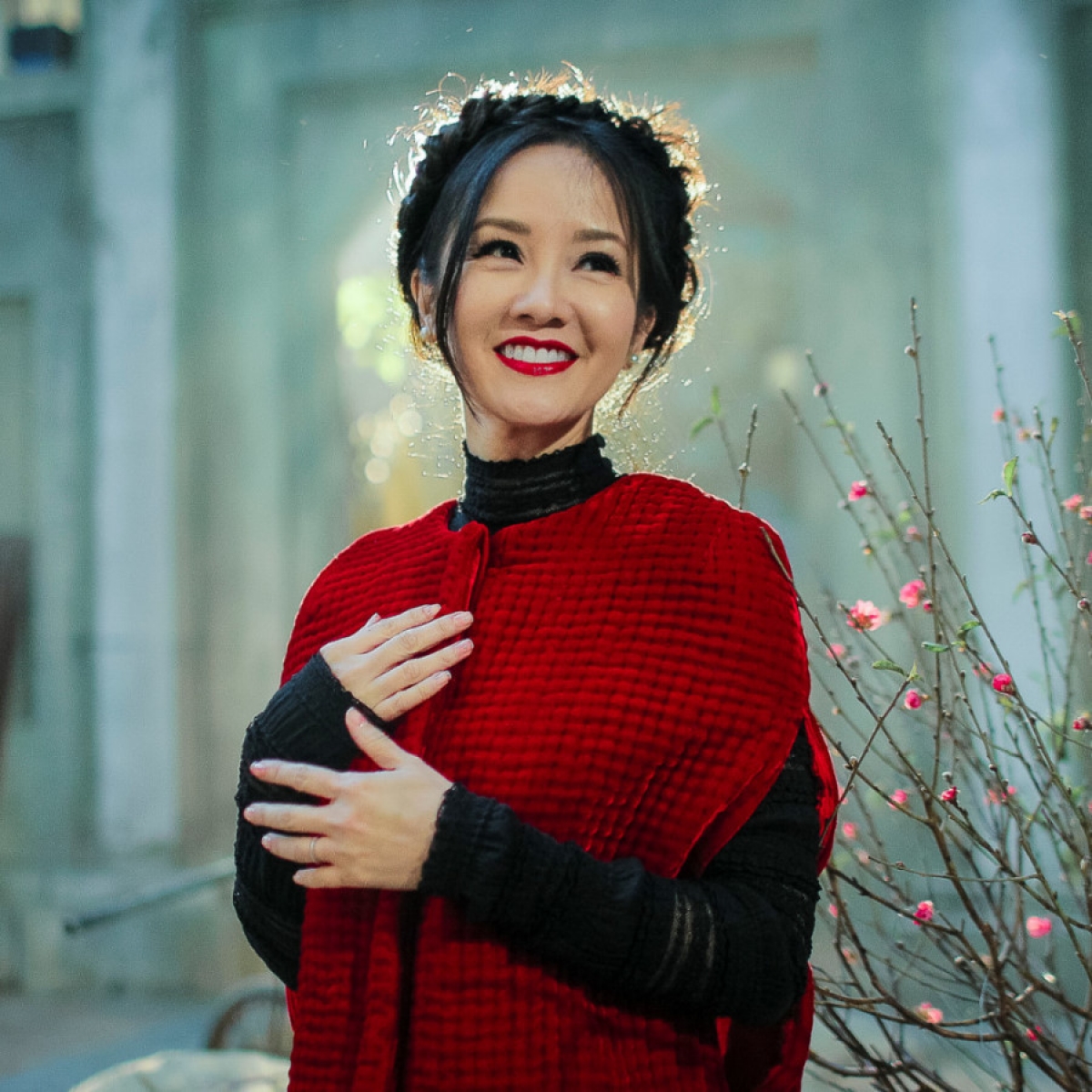 diva hong nhung, Duc tuan hat trong chung ket giong hat hay ha noi 2022 hinh anh 3