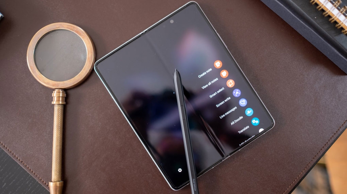 gia ban cua samsung galaxy z flip 3 va z fold 3 giam manh, mua hay doi hinh anh 5
