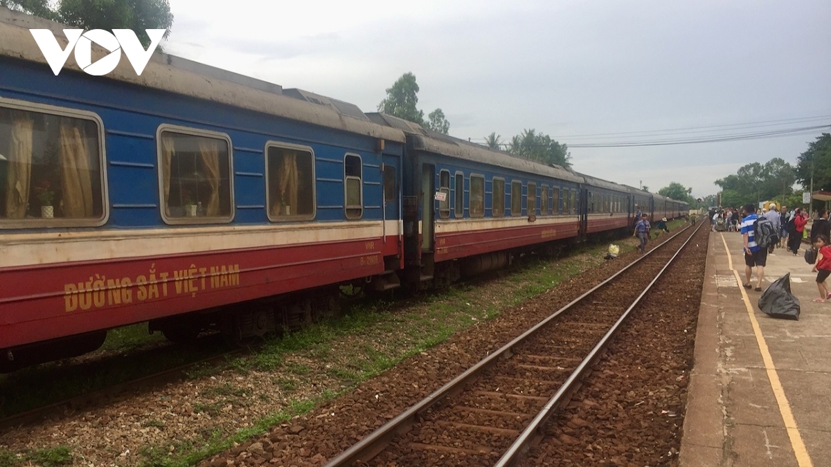 Duong sat tp.hcm-can tho giai bai toan ket noi vua lua voi khu vuc Dong nam bo hinh anh 1