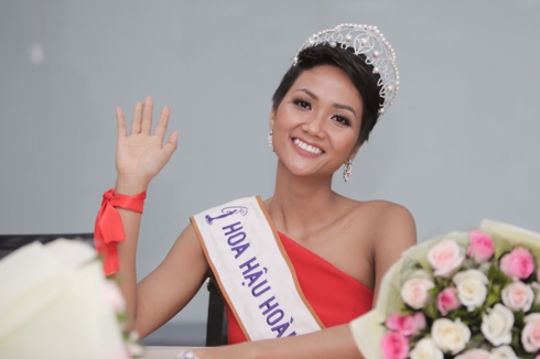 hoa hau h'hen nie: bong hoa giua dai ngan tay nguyen hinh 4