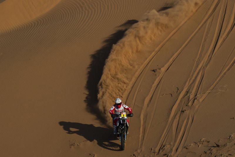 gap tai nan kinh hoang, tay dua bo dao nha tu nan o dakar rally  hinh 1