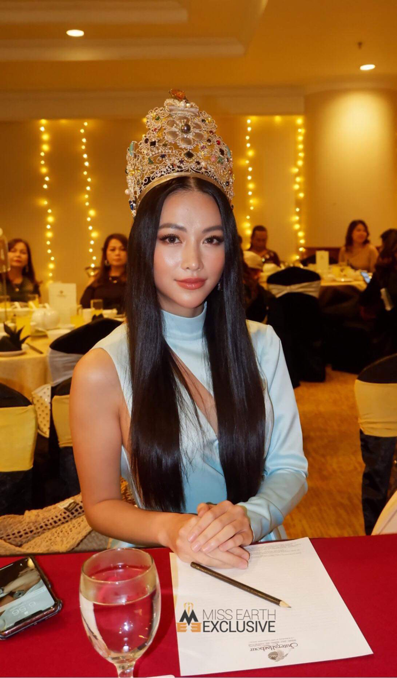phuong khanh dien vay xe bao, doi vuong mien 3,5 ty cham thi sac dep hinh 4