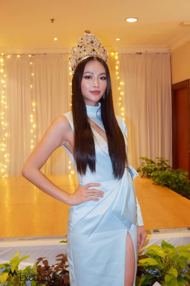 phuong khanh dien vay xe bao, doi vuong mien 3,5 ty cham thi sac dep hinh 5