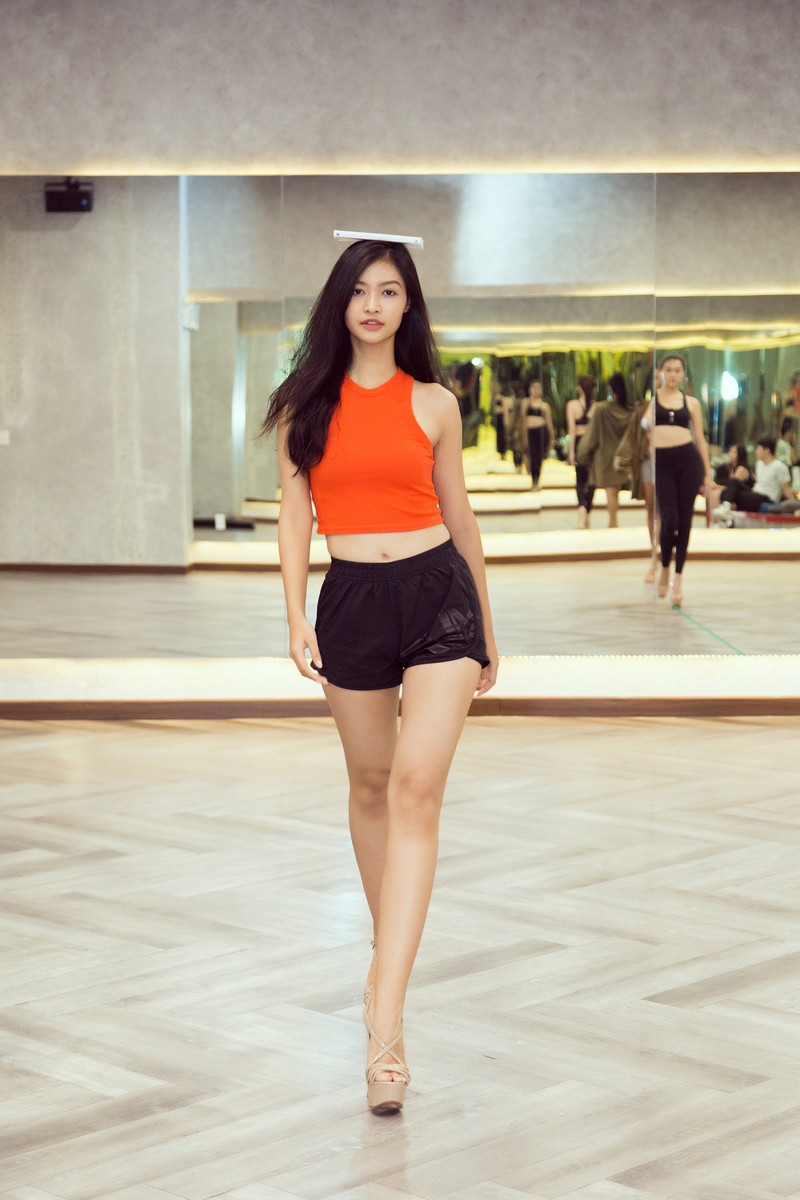 a hau kieu loan, tuong san "lot xac", luyen tap truoc them chinh chien hinh 7