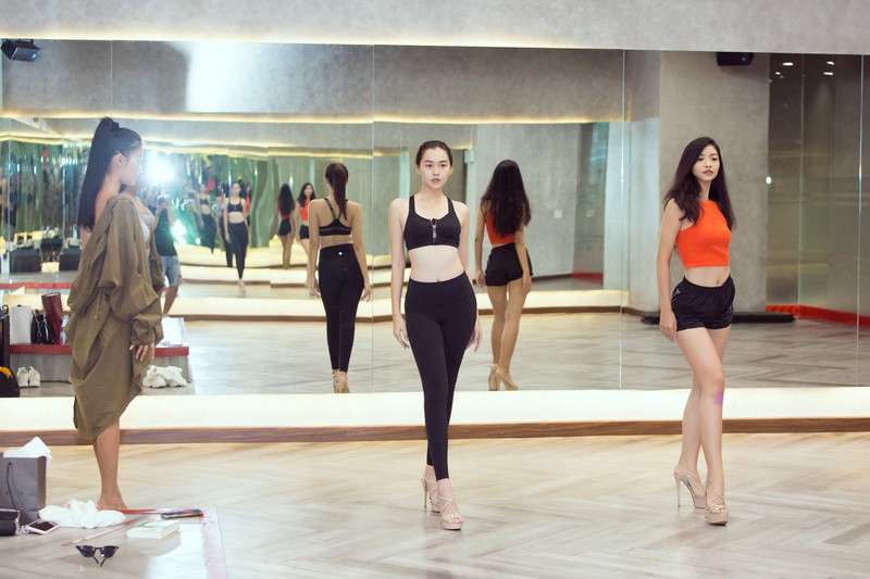 a hau kieu loan, tuong san "lot xac", luyen tap truoc them chinh chien hinh 3