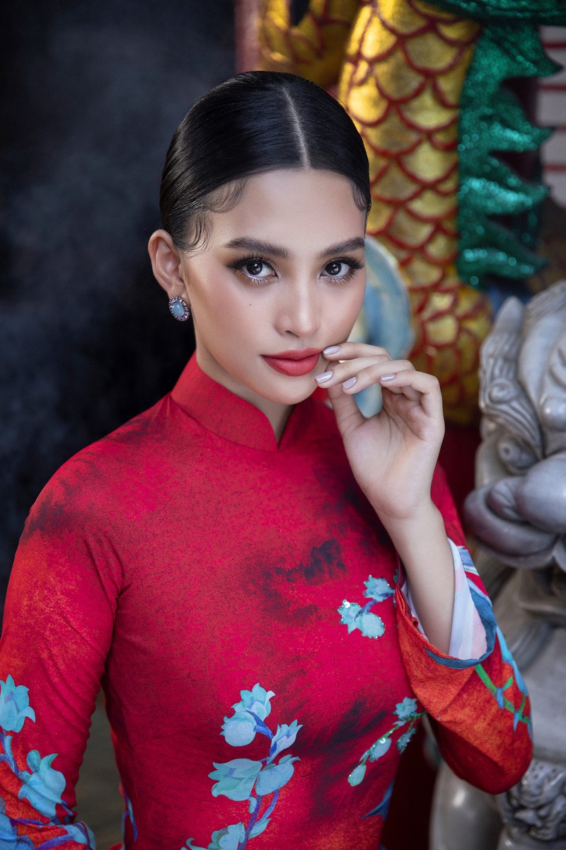 hoa hau tieu vy khoe sac trong ta ao dai tet, san sang chao xuan 2020 hinh 5