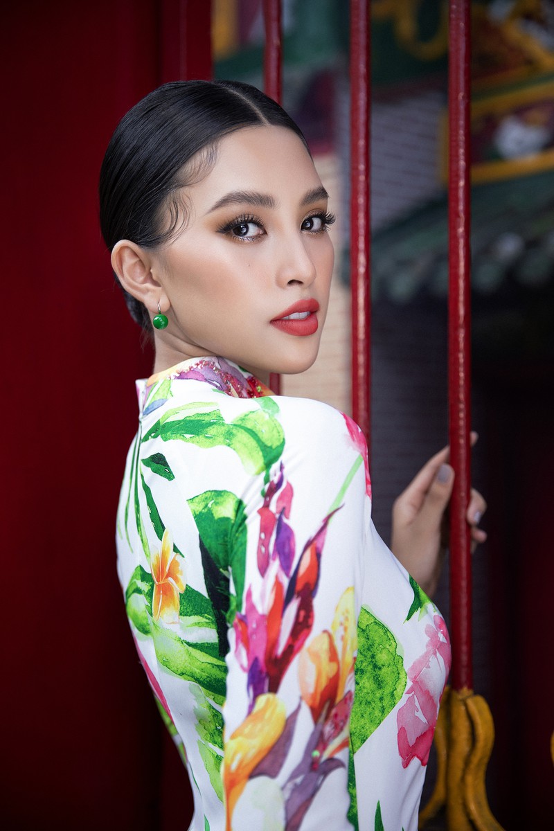 hoa hau tieu vy khoe sac trong ta ao dai tet, san sang chao xuan 2020 hinh 7