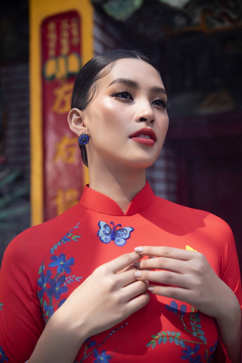 hoa hau tieu vy khoe sac trong ta ao dai tet, san sang chao xuan 2020 hinh 12