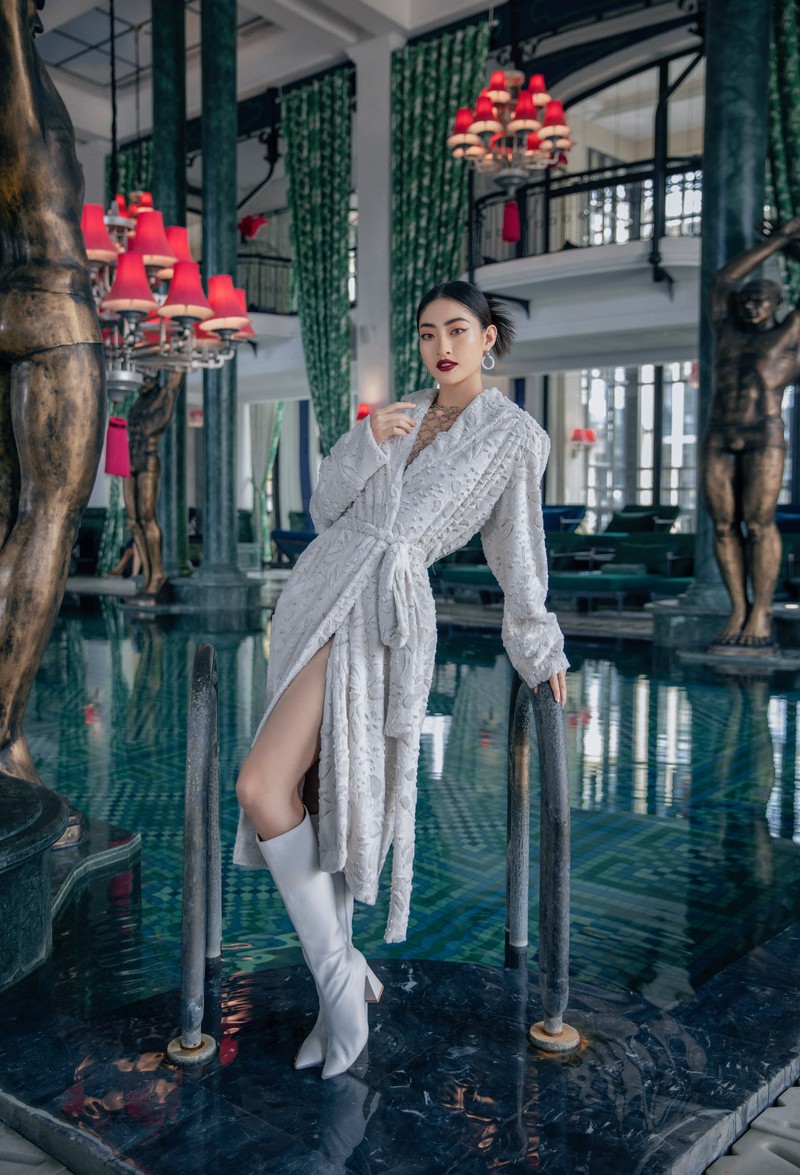 hoa hau luong thuy linh ngay cang lot xac sau 6 thang dang quang  hinh 6