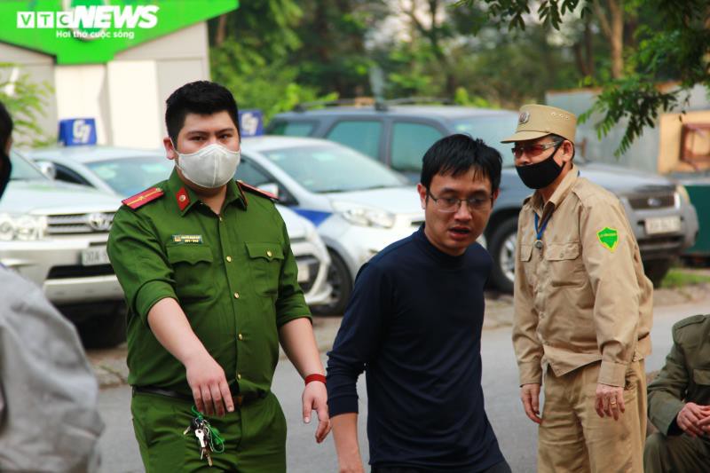 can bo phuong bac loa nhac dan khong tap the duc, han che ra duong hinh 9