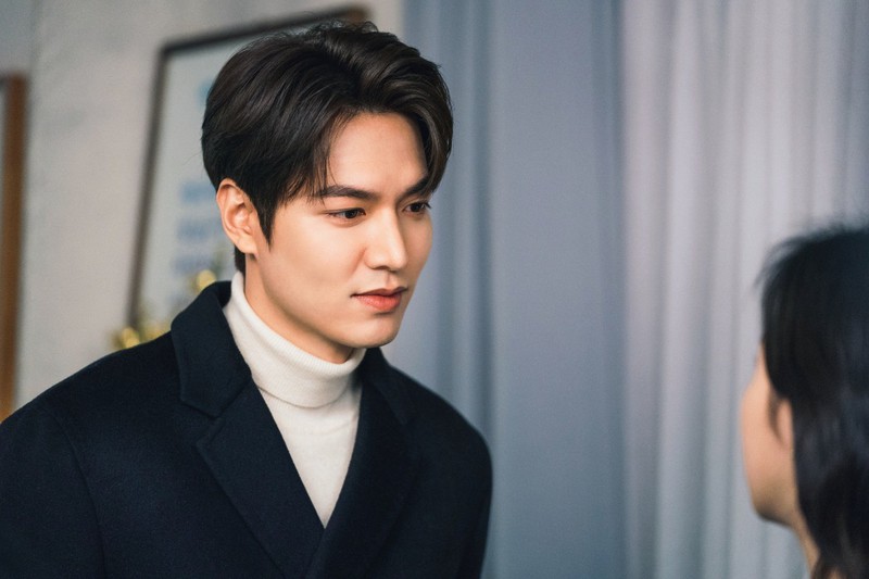 lee min ho "khoa moi" kim go eun sau tin don "phim gia tinh that"? hinh 2