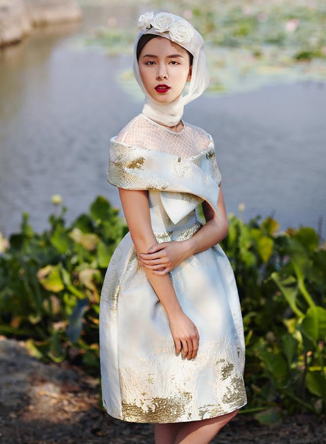 nhung hoa hau, a hau som co cuoc song kin tieng ben chong con hinh 7