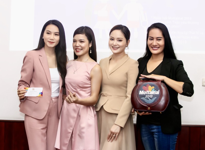 lan phuong chia se thong diep tham gia giao thong an toan hinh 11