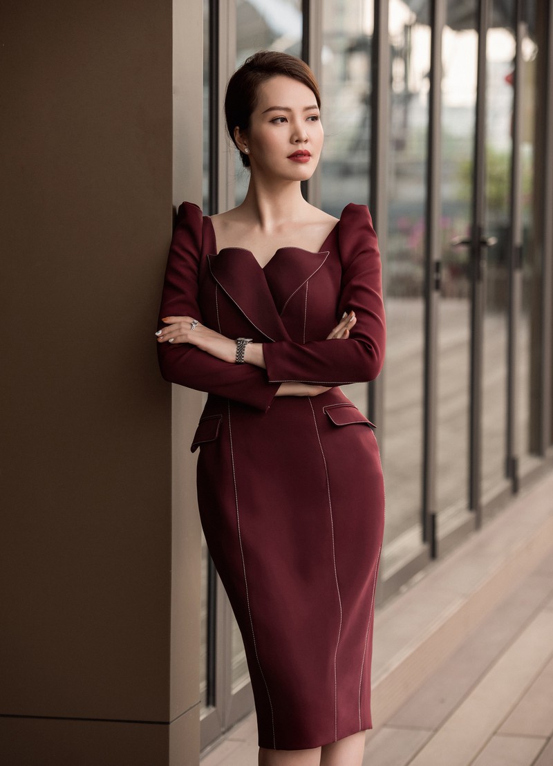 a hau thuy van dau tu vay ao khi dan ‘chuyen dong 24h’ hinh 12