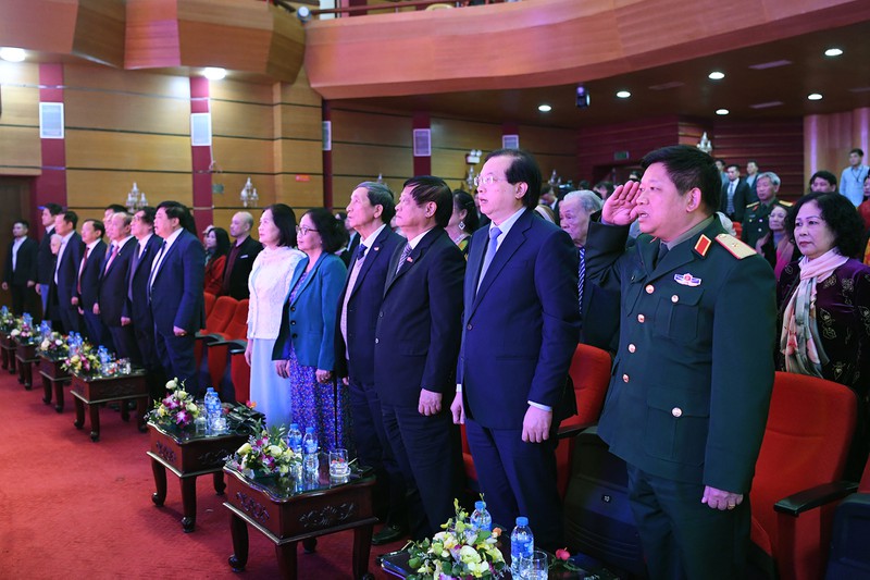 hinh anh le ky niem 70 nam nha hat dai tieng noi viet nam hinh 4