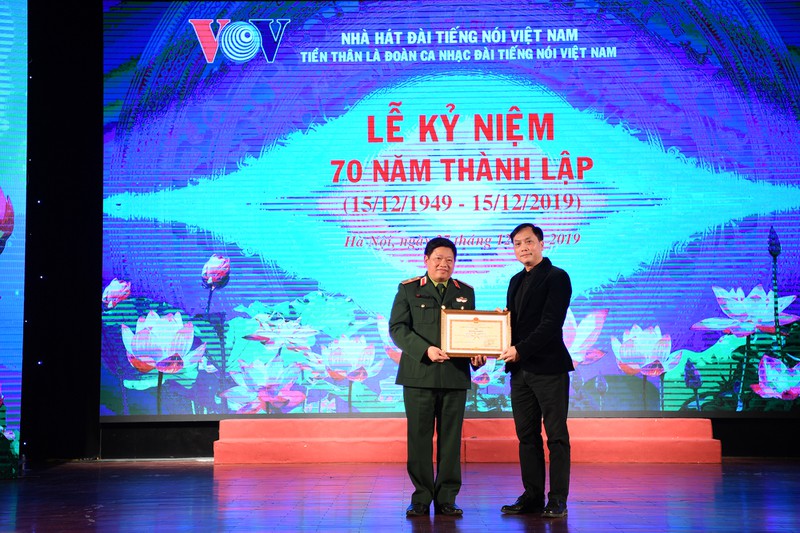 hinh anh le ky niem 70 nam nha hat dai tieng noi viet nam hinh 13