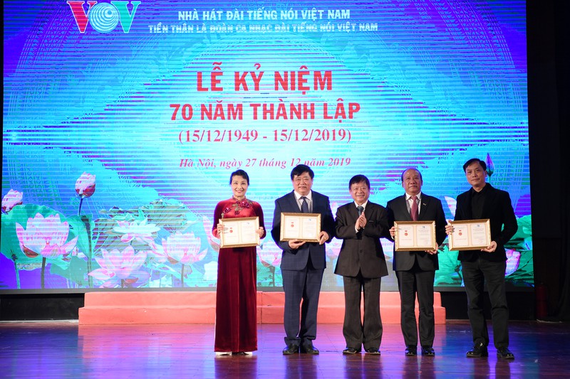 hinh anh le ky niem 70 nam nha hat dai tieng noi viet nam hinh 18