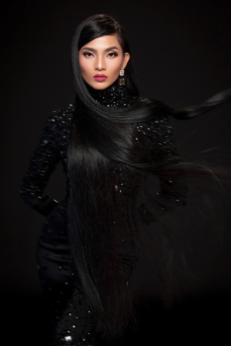 truong thi may don nam moi bang bo anh sac den huyen bi hinh 12