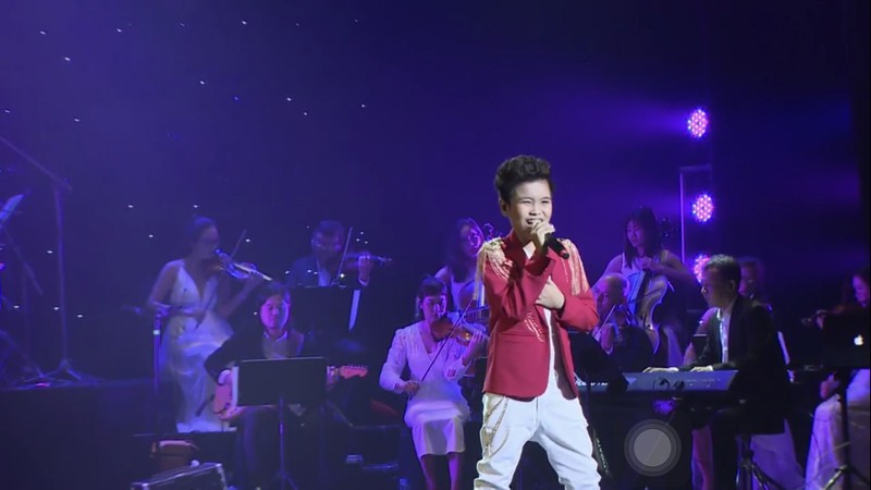 quan quan giong hat viet nhi ra cd online nhan dip 8/3 hinh 1